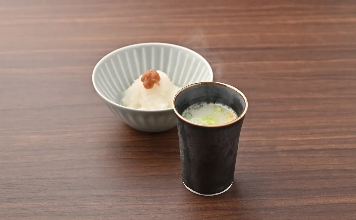 お通し 濃厚鶏スープ